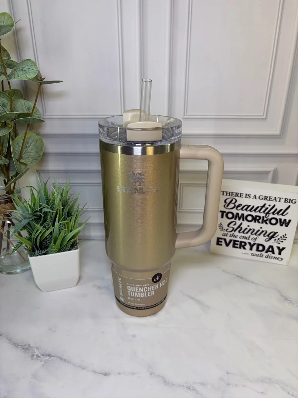 Stanley x elf Honey Talks 30oz Quencher BNWT